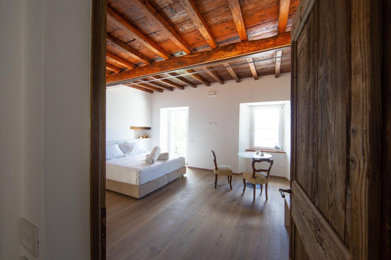 Casa Castagna 1620 Bed & Breakfast Mergozzo Eksteriør bilde