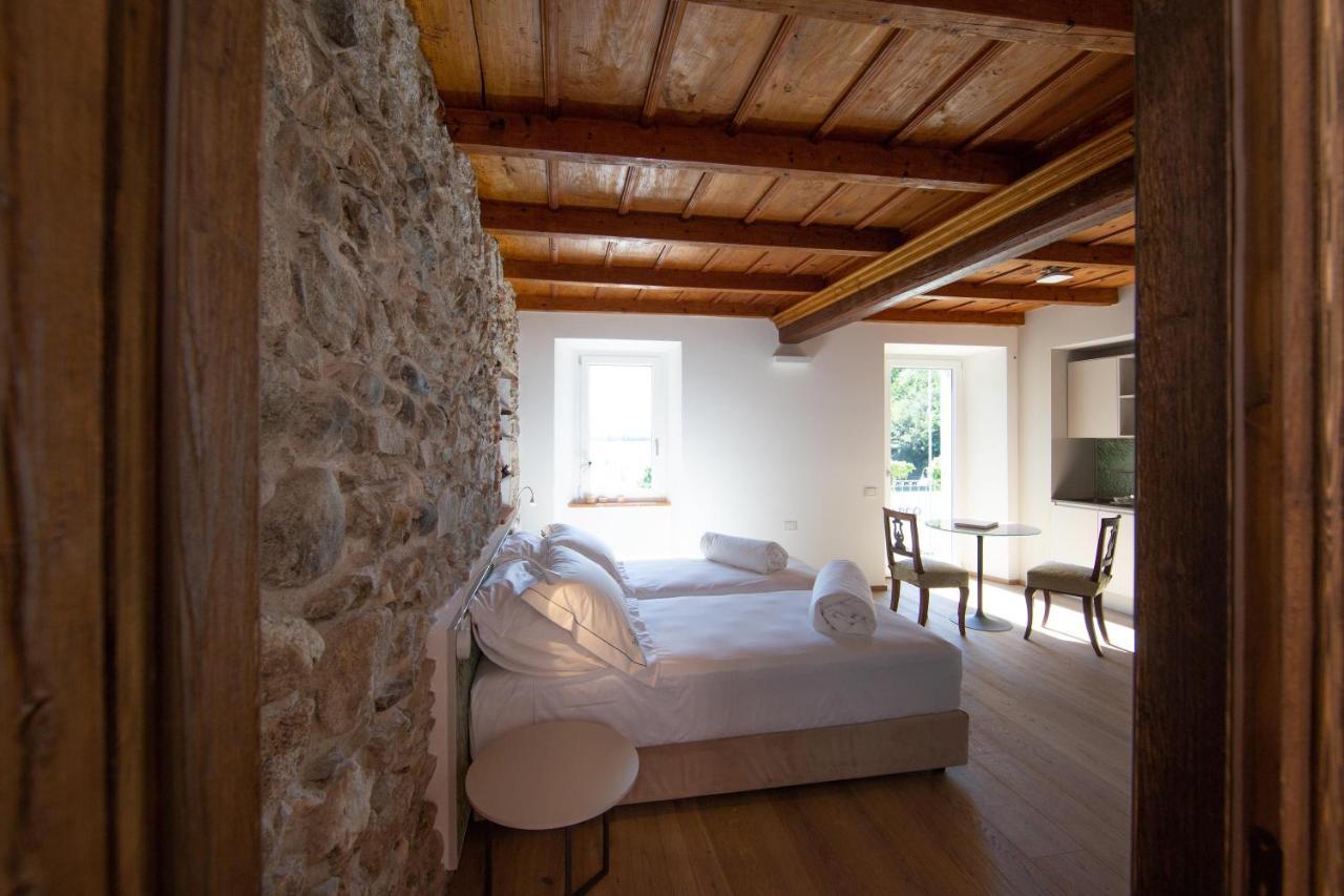 Casa Castagna 1620 Bed & Breakfast Mergozzo Eksteriør bilde