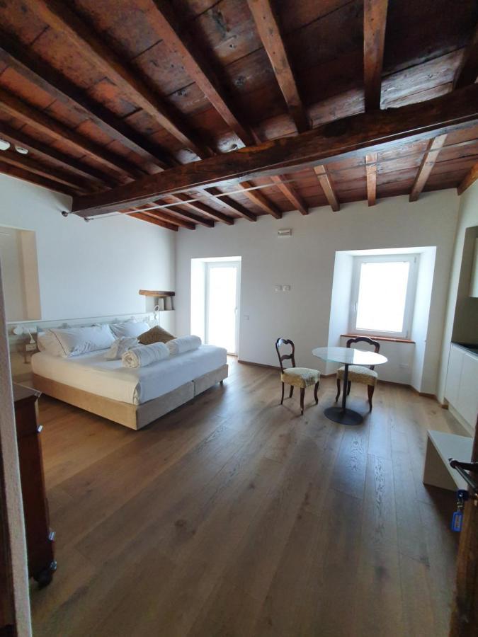 Casa Castagna 1620 Bed & Breakfast Mergozzo Eksteriør bilde