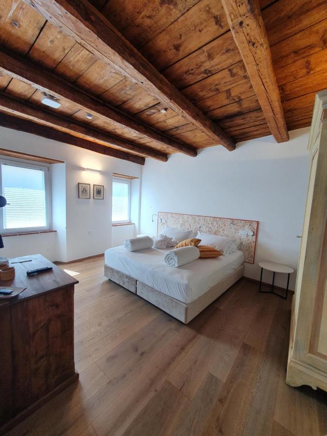 Casa Castagna 1620 Bed & Breakfast Mergozzo Eksteriør bilde