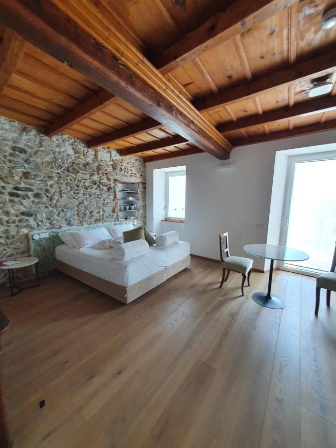 Casa Castagna 1620 Bed & Breakfast Mergozzo Eksteriør bilde